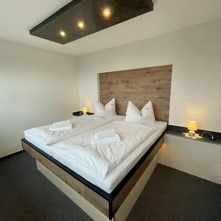 Freitag Apartment *