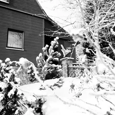 Freitag - Mit Sauna & Fruehstueck Lejlighed Oberwiesenthal